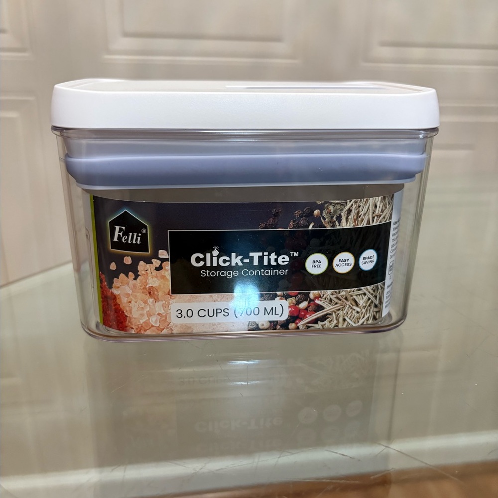 Felli Flip Click-Tite  Storage Container  3.0Cups/700Ml 5.5” L 4” H & 4” T